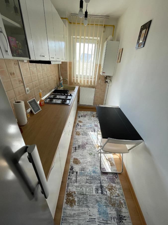 Husi Apartament Cina מראה חיצוני תמונה